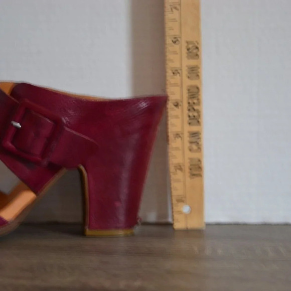 KORK-EASE Wine  High Heeled Sandals - Picture 6 of 10
